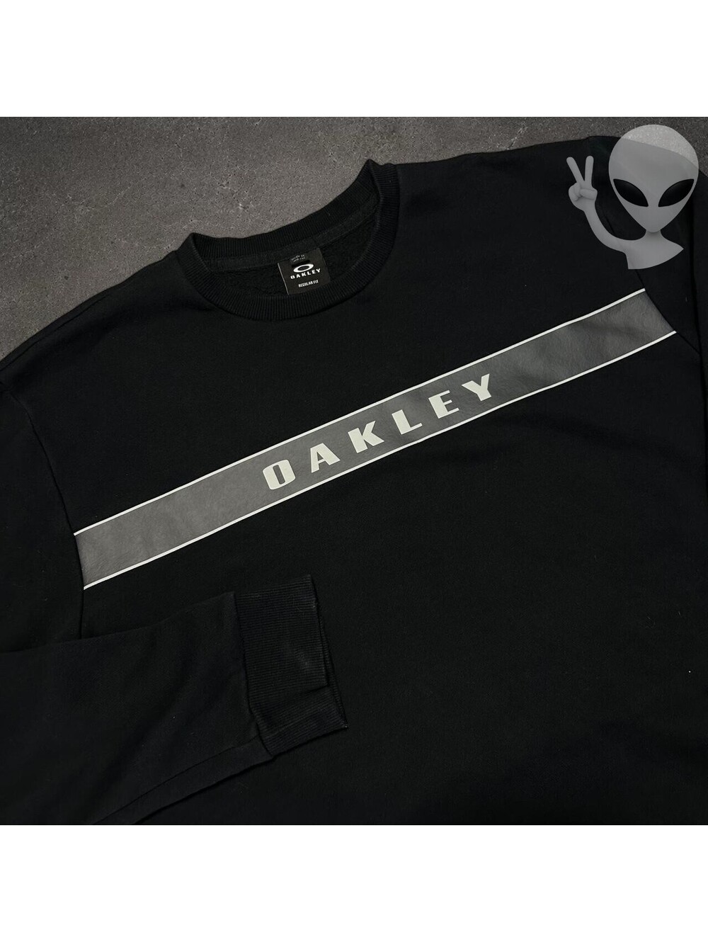 Oakley Crewneck Sweatshirt Mens US XL Black White Horizontal Stripe Spellout